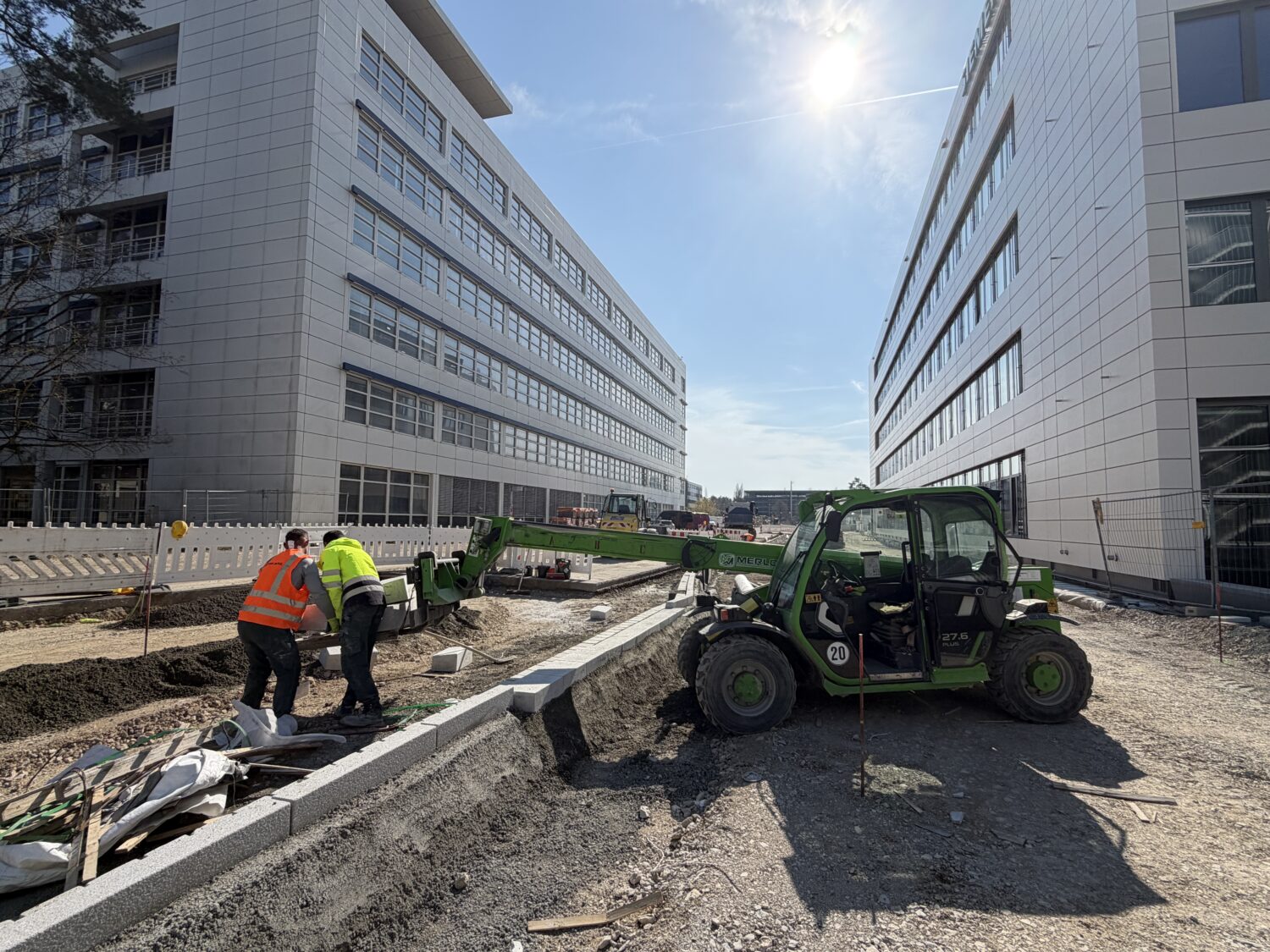 Merlo-27-6-PLUS-6m-Reichweite