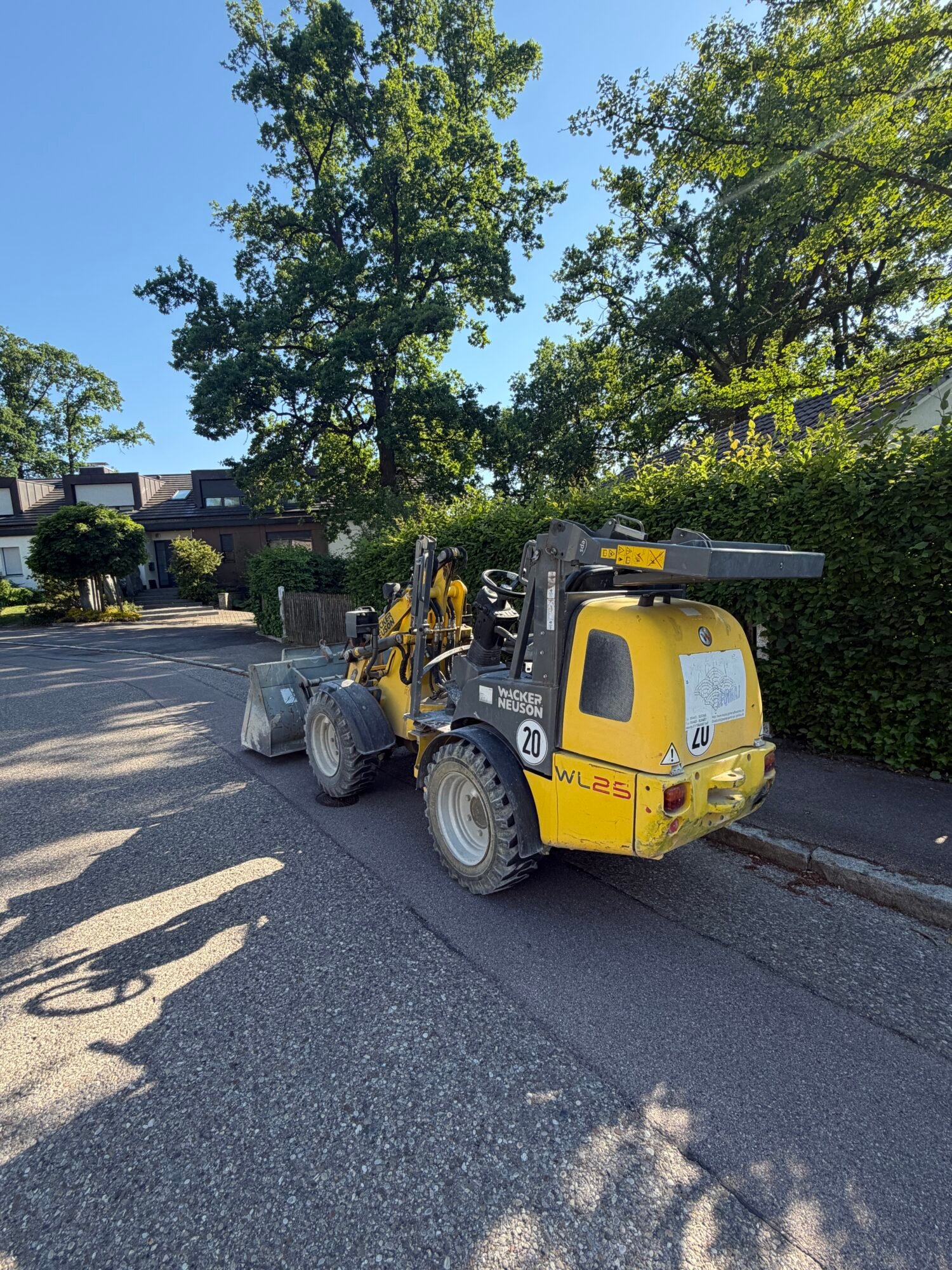 radlader-2,4t-mieten