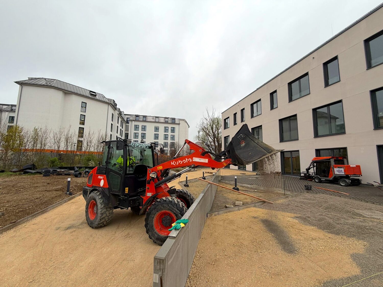 radlader-4,8t-mieten