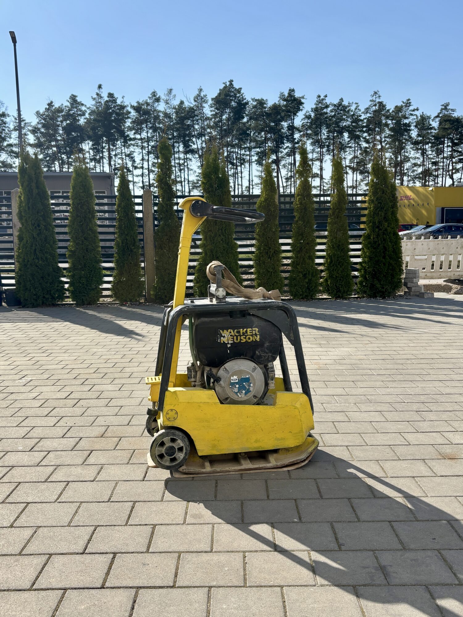 Wacker DPU 3050H – Die kompakte Rüttelplatte für Ihre Baustelle