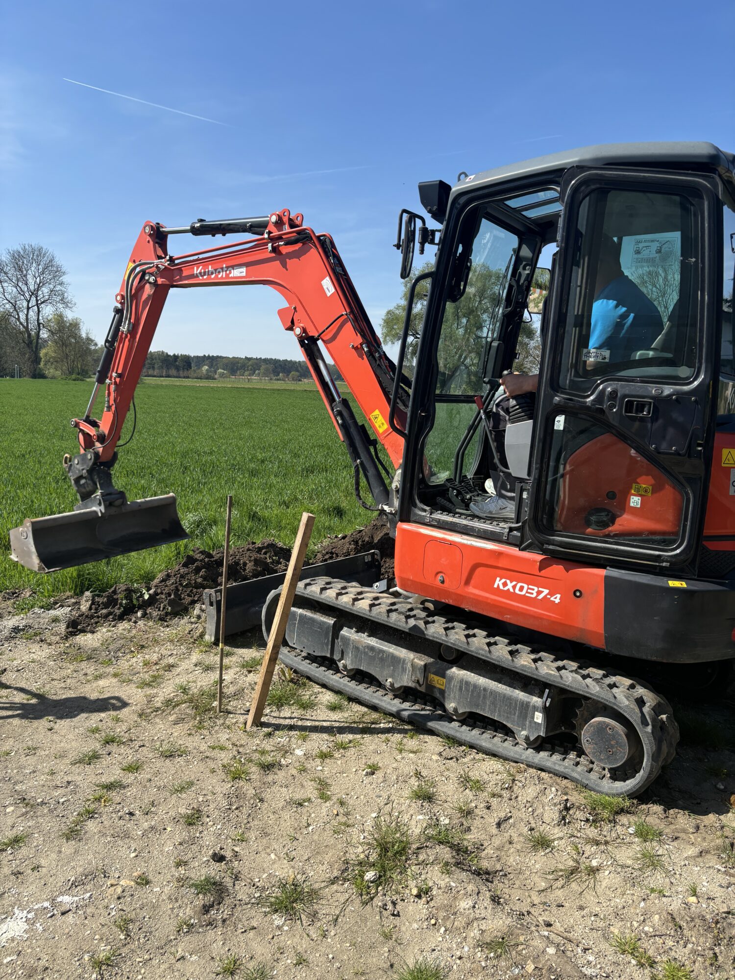 Jetzt Kubota KX037-4 Bagger mieten und flexibel arbeiten