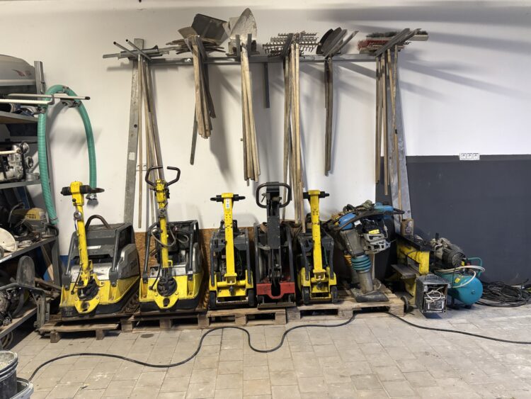 Verdichtungsgeräte für Asphalt, Schotter und Pflaster