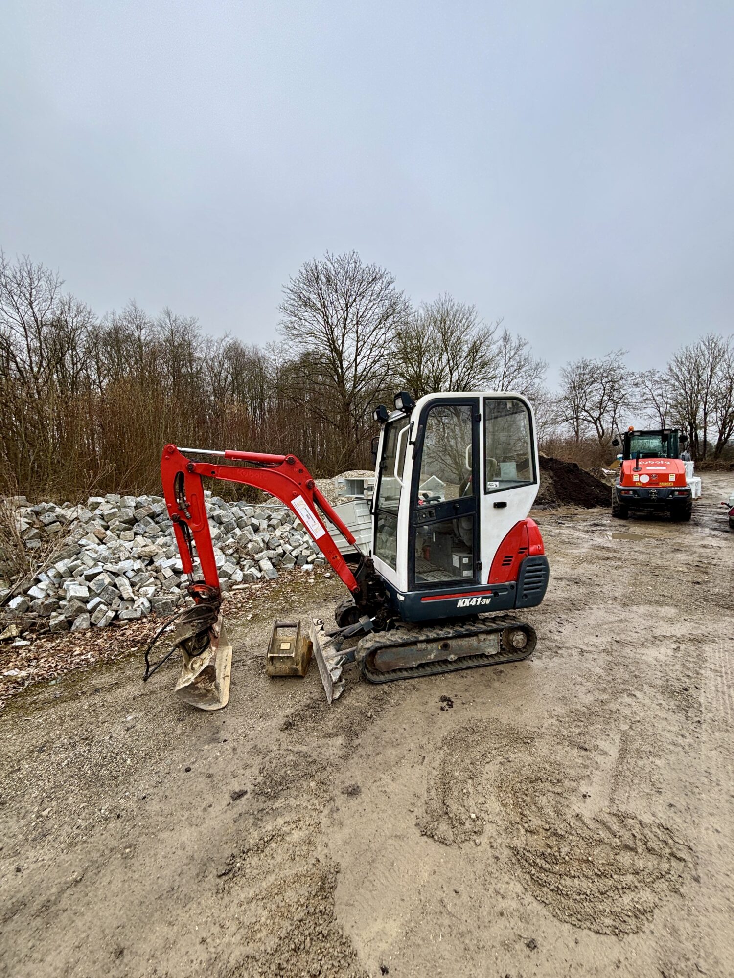 Kubota KX41-3 (1,6t) – Der kompakte Minibagger für Ihre Baustelle