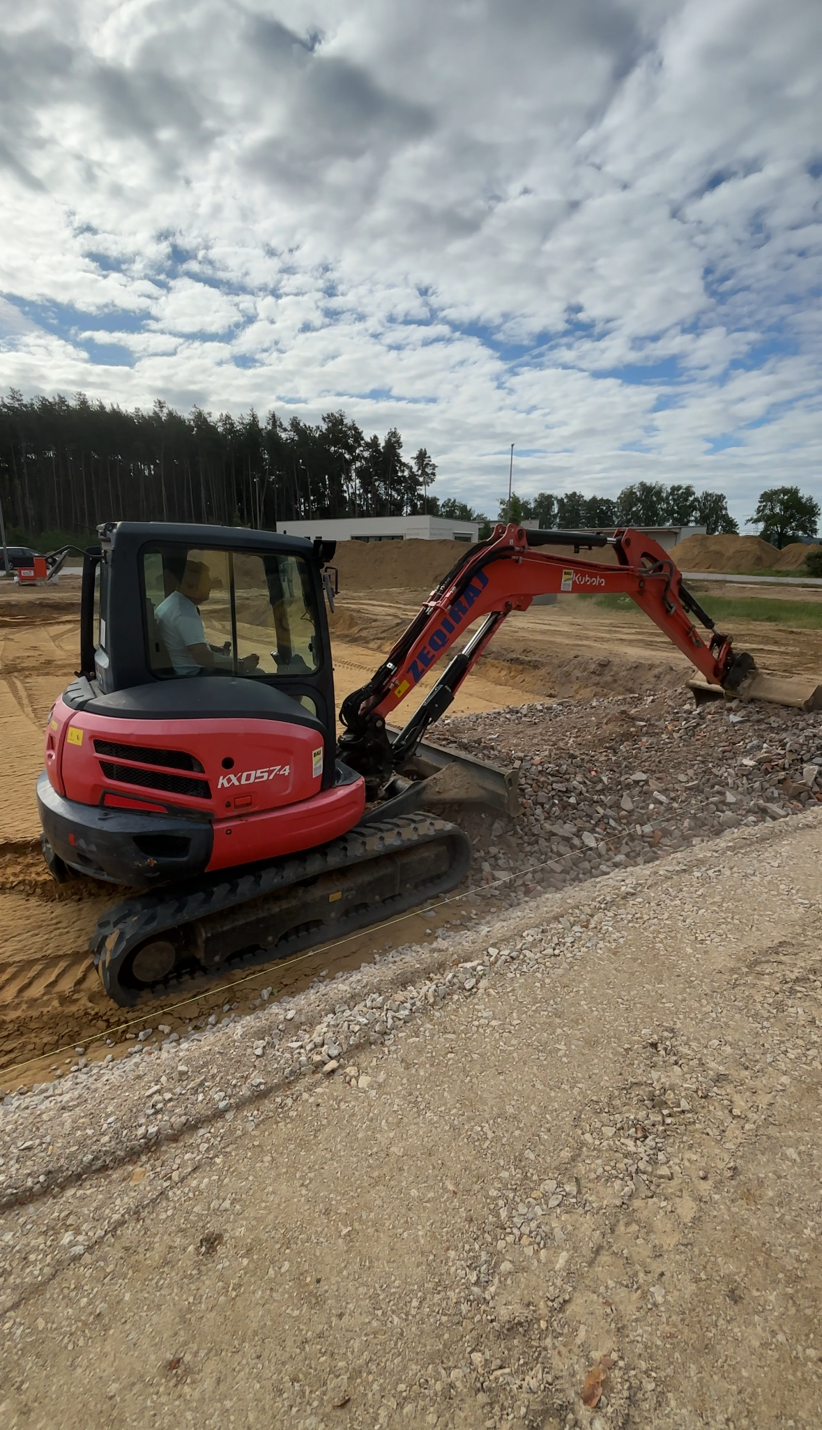 Minibagger 5,5t mieten