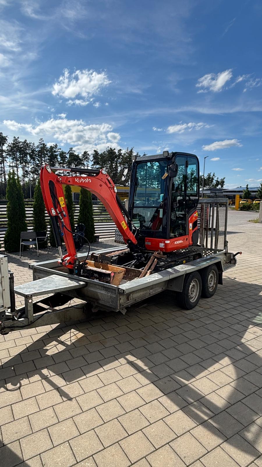 Tandem-Baumaschinenanhänger